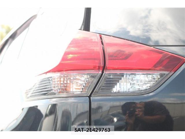 Nissan X-TRAIL 2017-07 8071954-19