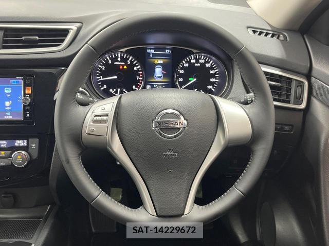 Nissan X-TRAIL 2016-02 8072096-11