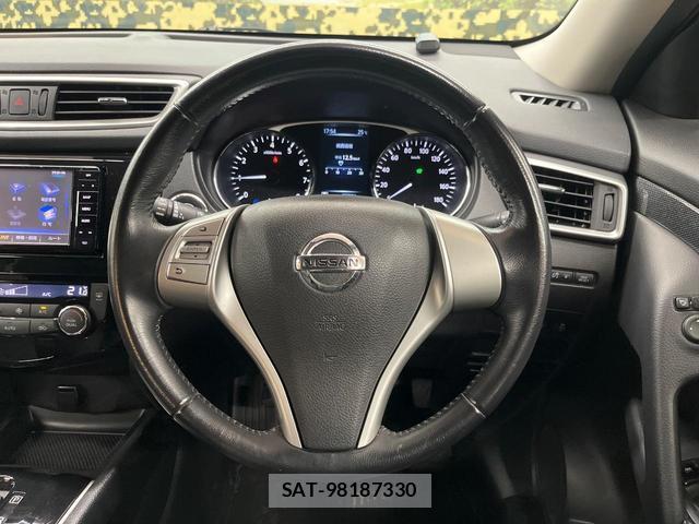 Nissan X-TRAIL 2016-02 8072231-10