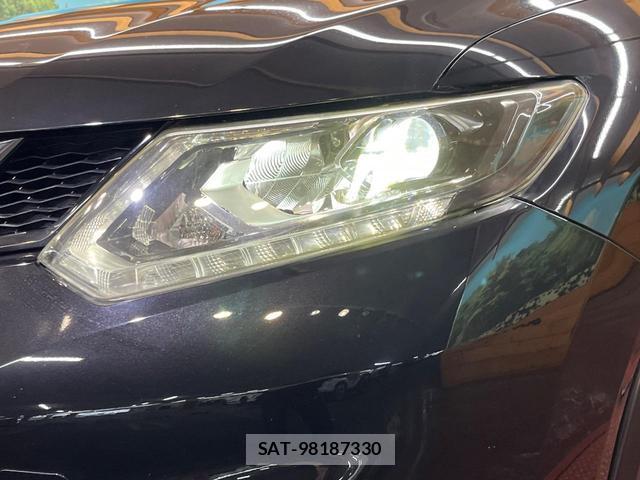 Nissan X-TRAIL 2016-02 8072231-11