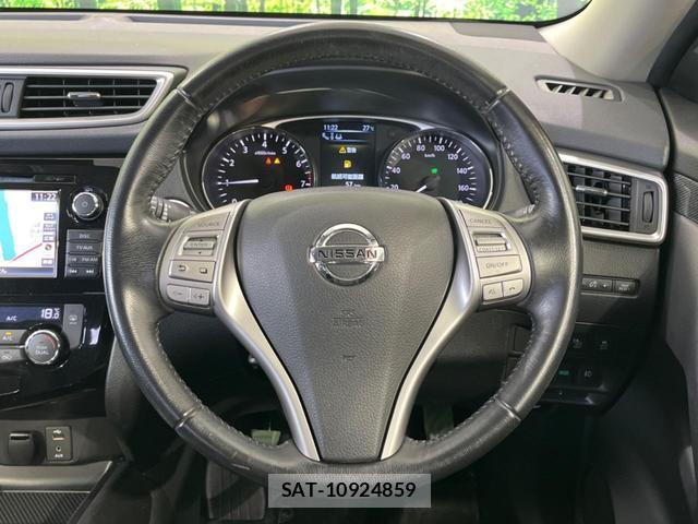 Nissan X-TRAIL 2015-10 8072265-10