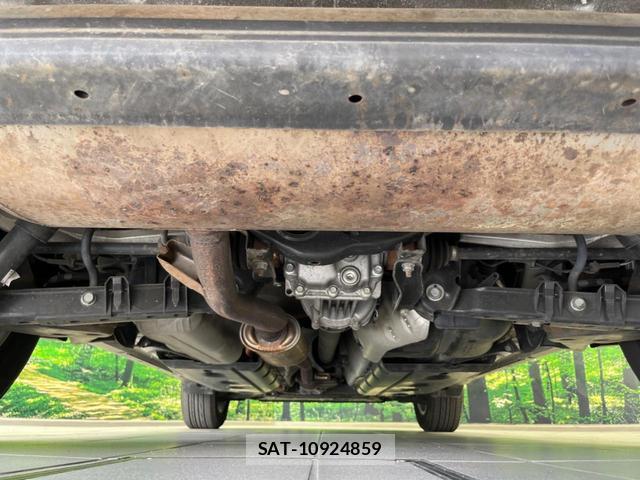 Nissan X-TRAIL 2015-10 8072265-18