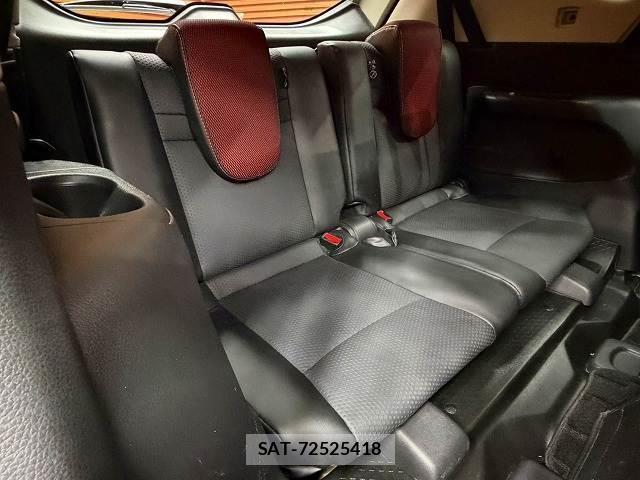 Nissan X-TRAIL 2016-07 8072363-9