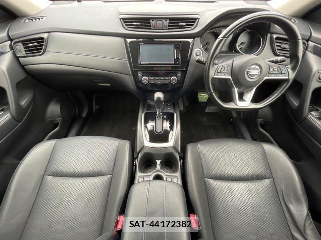 Nissan X-TRAIL 2017-07 8072373-1