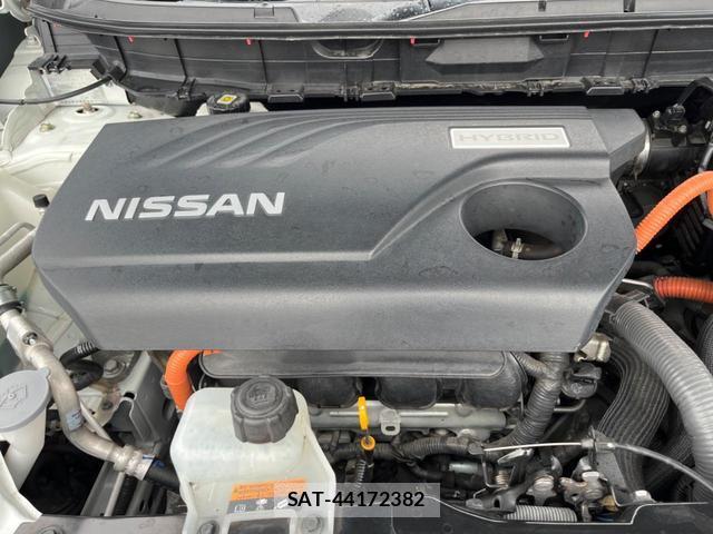 Nissan X-TRAIL 2017-07 8072373-17