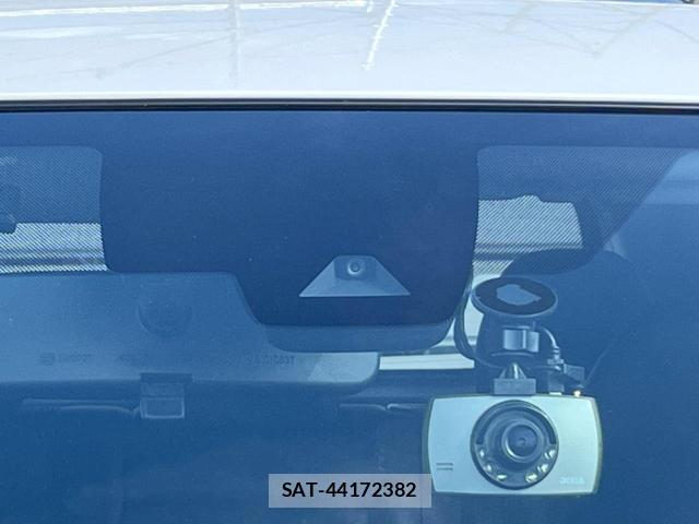 Nissan X-TRAIL 2017-07 8072373-2