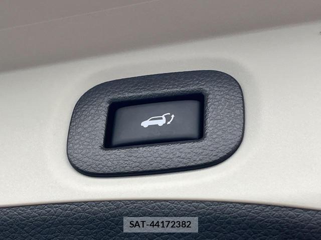 Nissan X-TRAIL 2017-07 8072373-5
