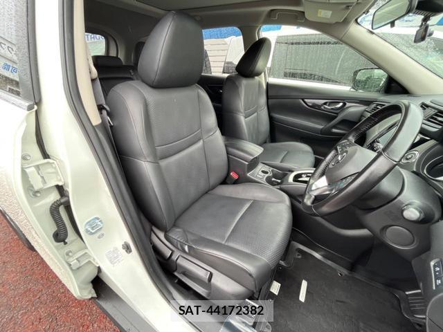 Nissan X-TRAIL 2017-07 8072373-8
