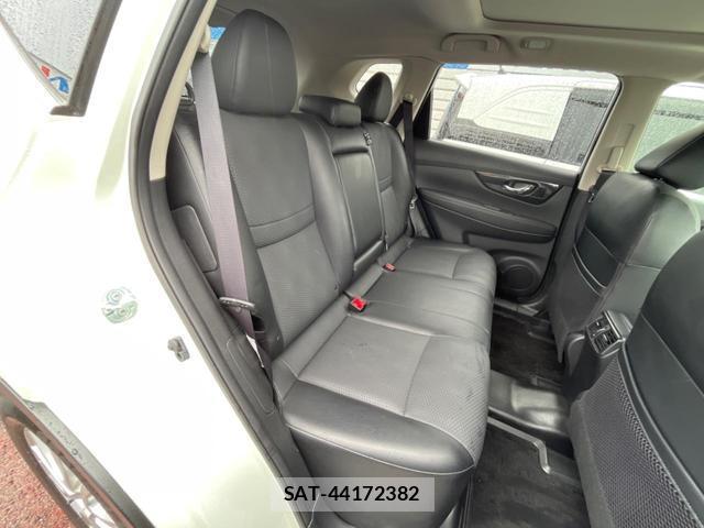 Nissan X-TRAIL 2017-07 8072373-9
