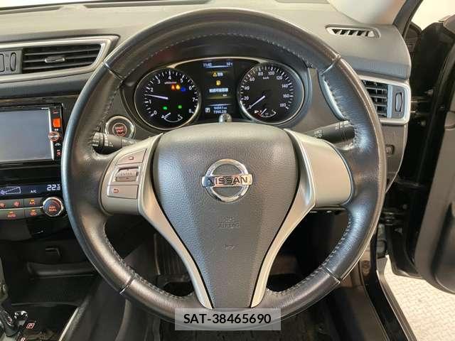 Nissan X-TRAIL 2015-10 8072423-15