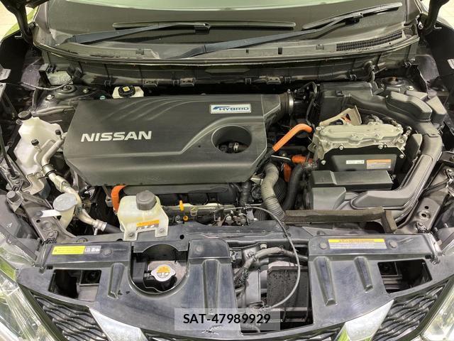 Nissan X-TRAIL 2015-11 8072492-17