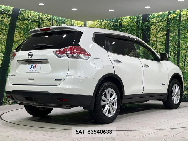 Nissan X-TRAIL 2015-08 8072494-16