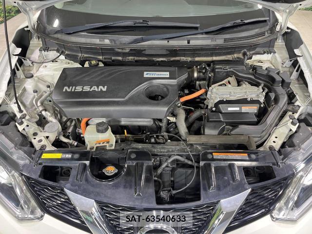 Nissan X-TRAIL 2015-08 8072494-17