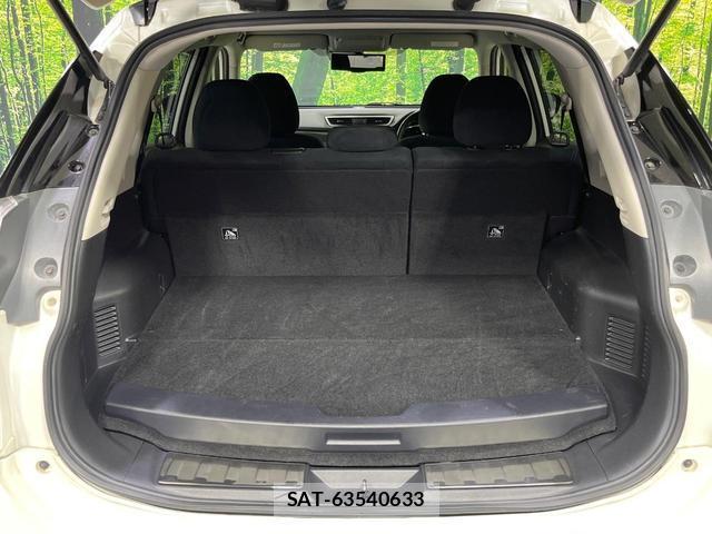 Nissan X-TRAIL 2015-08 8072494-9
