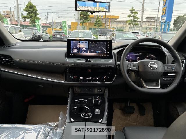 Nissan X-TRAIL 2026-02 8072530-6