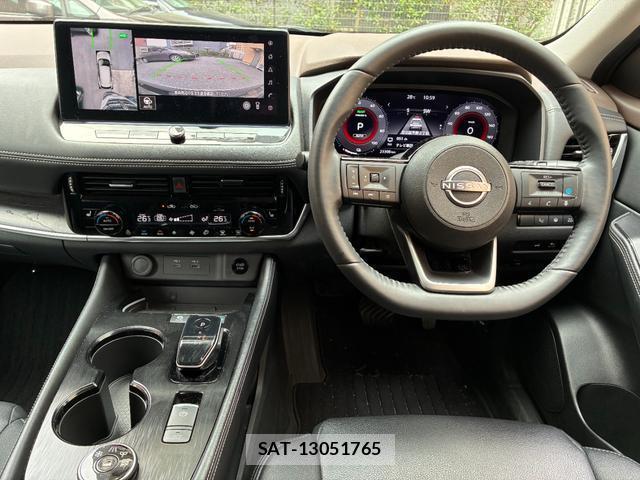 Nissan X-TRAIL 2022-07 8072546-3