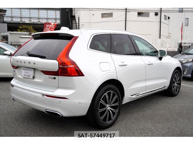 Volvo XC60 2018-06 8071911-1
