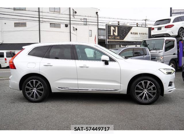 Volvo XC60 2018-06 8071911-3