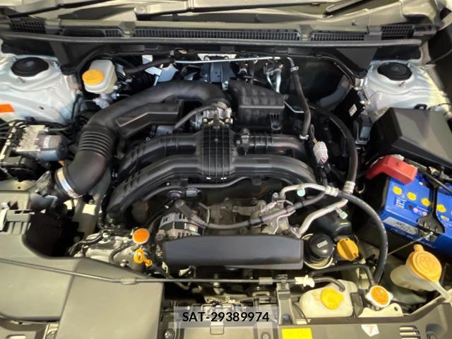Subaru XV 2017-07 8071203-19