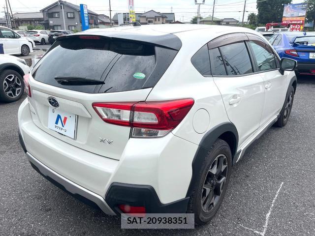 Subaru XV 2017-09 8071621-17