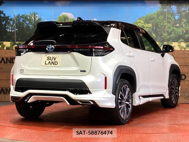 Toyota YARIS CROSS 2023-08 8071049-16