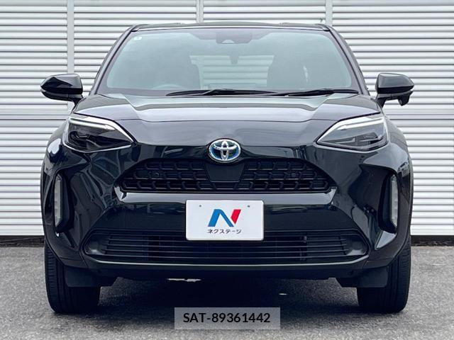 Toyota YARIS CROSS 2022-09 8071238-14