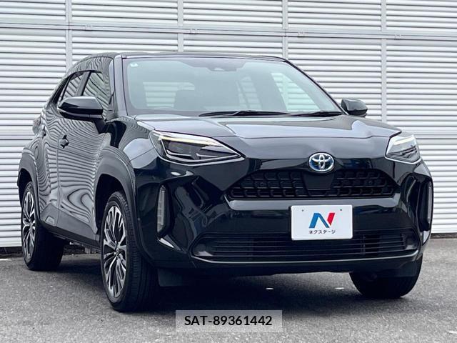 Toyota YARIS CROSS 2022-09 8071238-16
