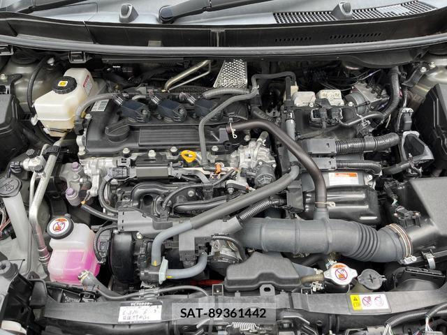 Toyota YARIS CROSS 2022-09 8071238-18