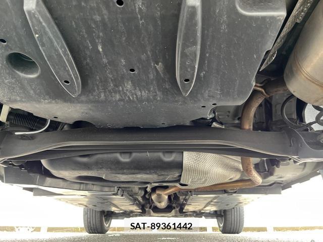 Toyota YARIS CROSS 2022-09 8071238-19