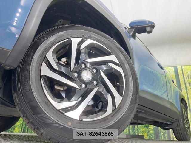 Toyota YARIS CROSS 2021-09 8071382-12