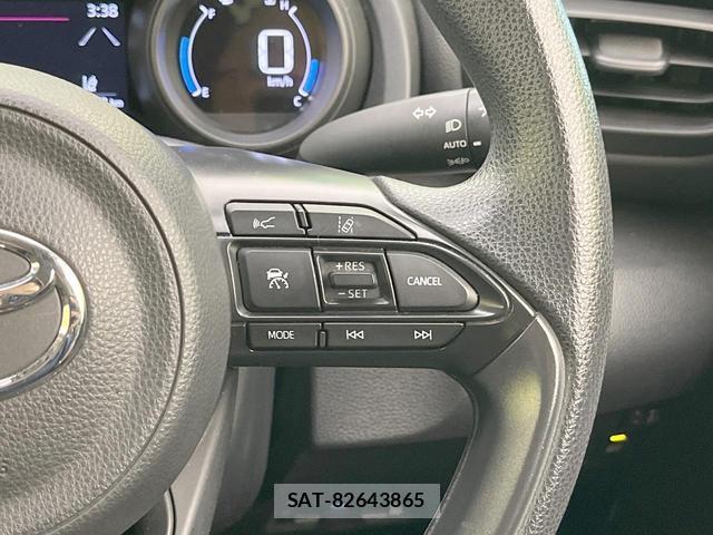 Toyota YARIS CROSS 2021-09 8071382-4
