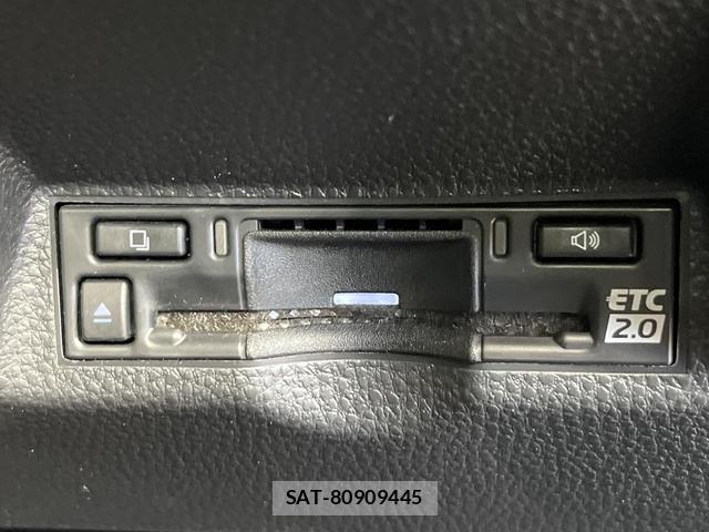 Toyota YARIS CROSS 2025-06 8071393-7