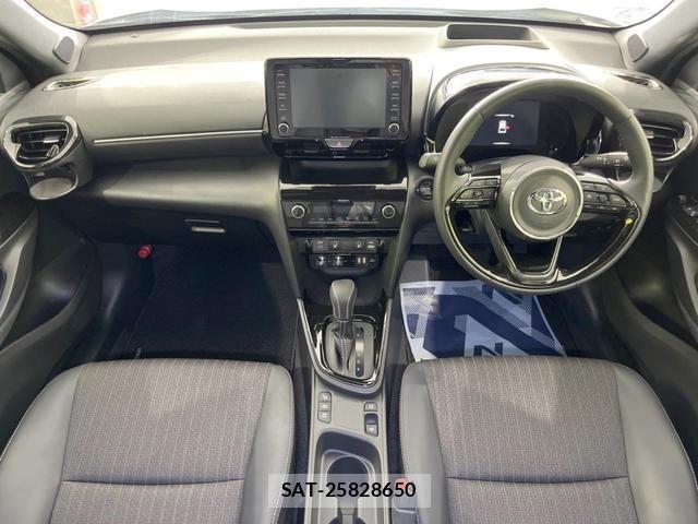 Toyota YARIS CROSS 2023-09 8071488-1