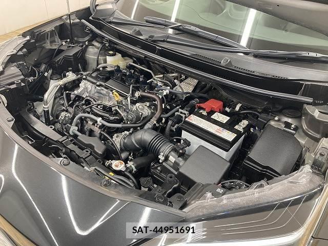 Toyota YARIS CROSS 2025-04 8071544-17