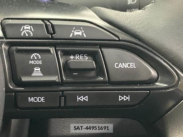 Toyota YARIS CROSS 2025-04 8071544-6