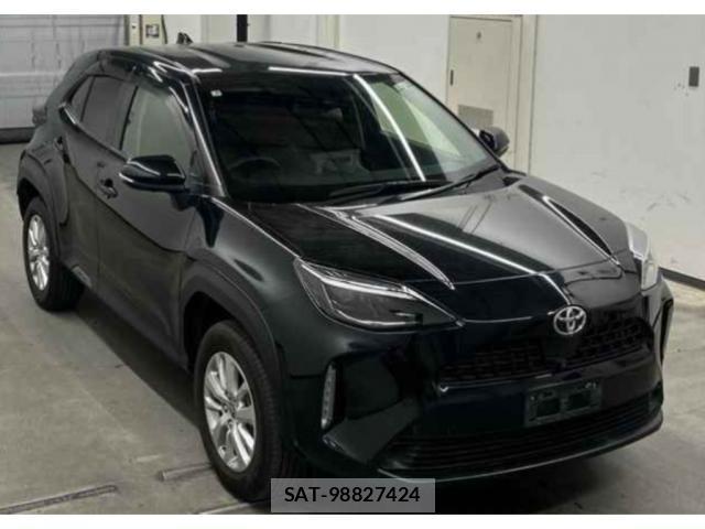 Toyota YARIS CROSS 2022-01 8071764-3