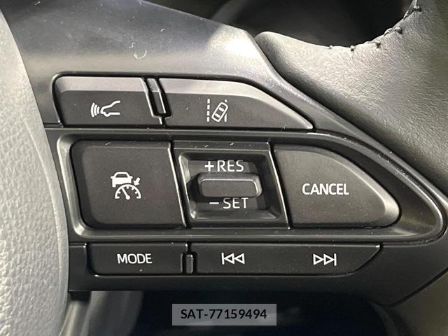 Toyota YARIS CROSS 2022-11 8072036-4