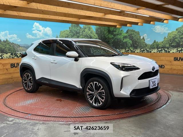 Toyota YARIS CROSS 2022-08 8072236-15