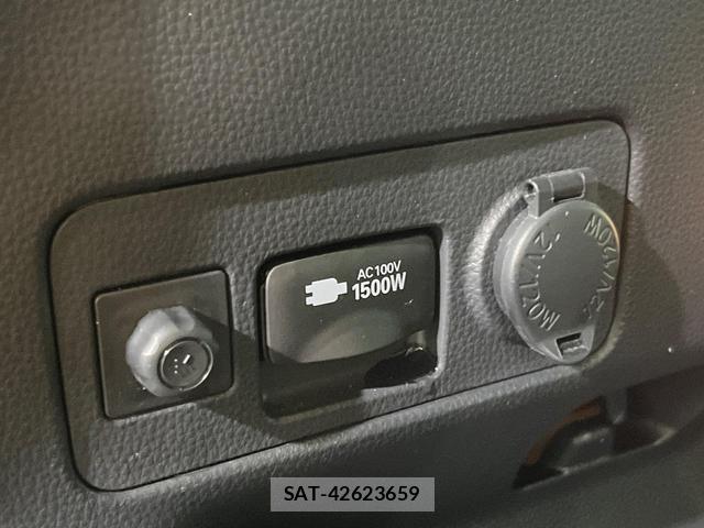 Toyota YARIS CROSS 2022-08 8072236-5