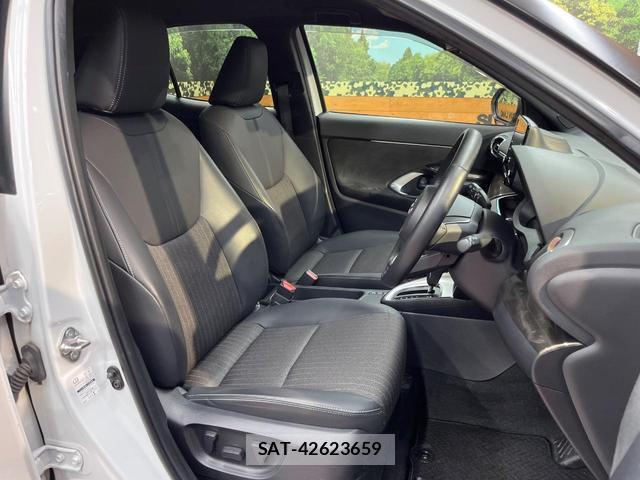 Toyota YARIS CROSS 2022-08 8072236-7