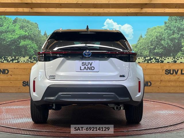 Toyota YARIS CROSS 2023-07 8072241-14