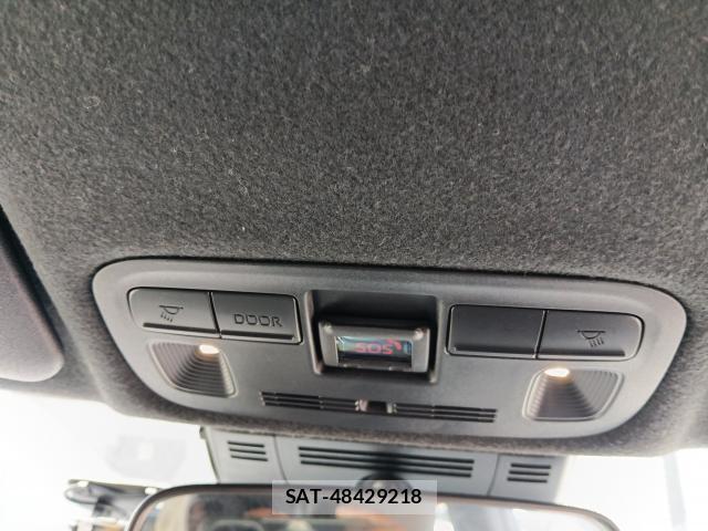 Toyota YARIS 2024-09 8070951-18