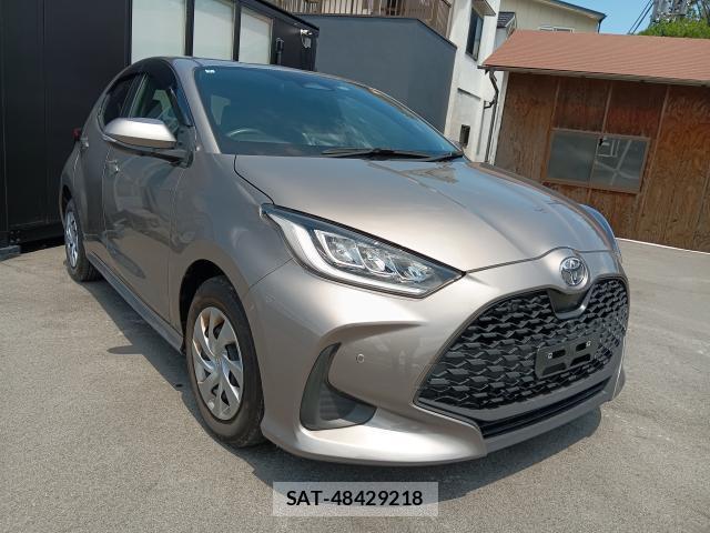 Toyota YARIS 2024-09 8070951-2