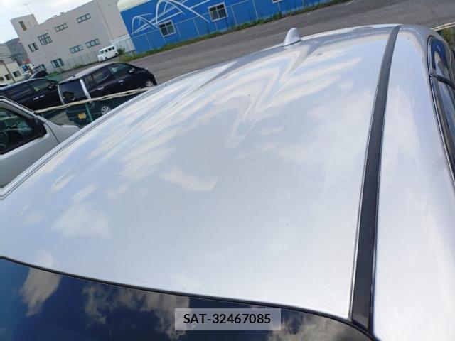 Toyota YARIS 2021-07 8072565-6