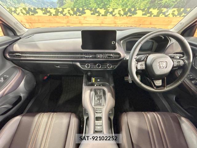 Honda ZR-V 2024-01 8070968-1