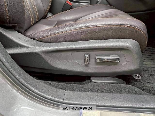 Honda ZR-V 2023-09 8071037-9