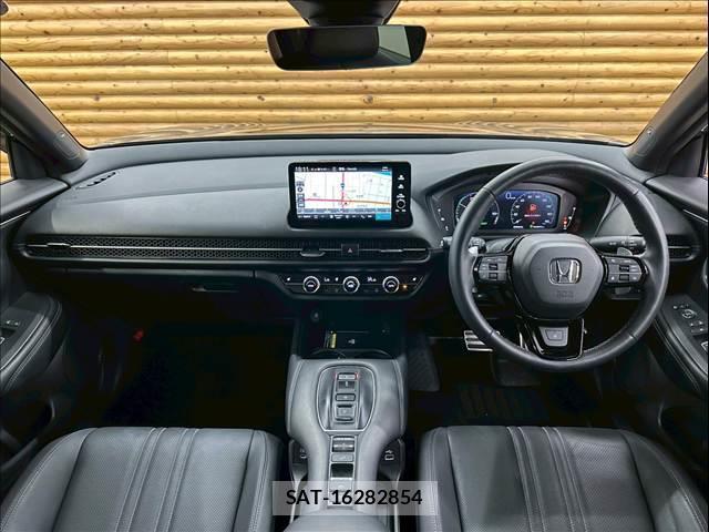 Honda ZR-V 2024-08 8071426-2