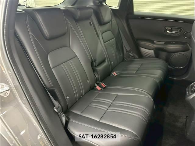 Honda ZR-V 2024-08 8071426-6