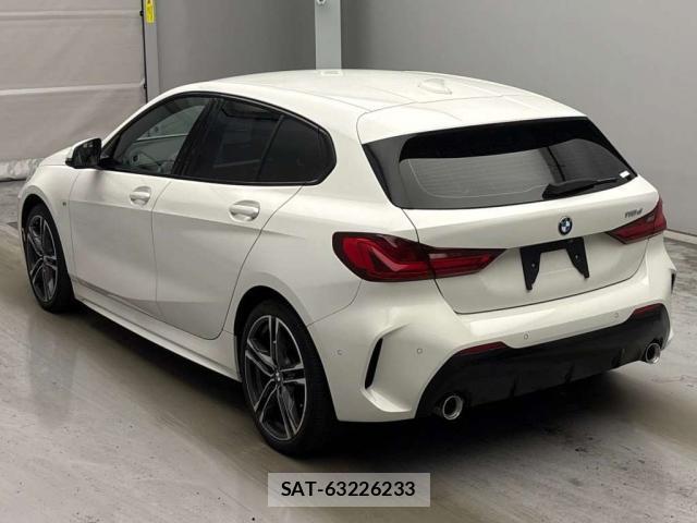 Bmw 1 SERIES 2021-08 8219056-10