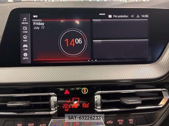 Bmw 1 SERIES 2021-08 8219056-4